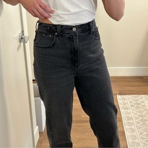 Abercrombie Ultra High Rise 90s Straight Jean 29L